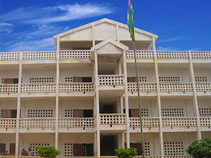 Lycée Institut Polytechnique la Grâce de Dieu Agouényivé Batiment A a Lomé